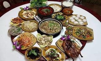 观山湖吃瓜,吃瓜群众的热闹日常