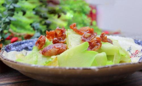 姐姐吃佛手瓜,姐姐的佛手瓜美食之旅