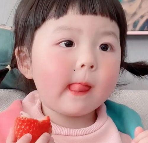 丸子妹妹吃瓜头像